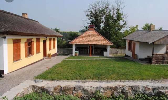 Дома для отпуска Мисливський будинок в українському стилі Karbovka-8